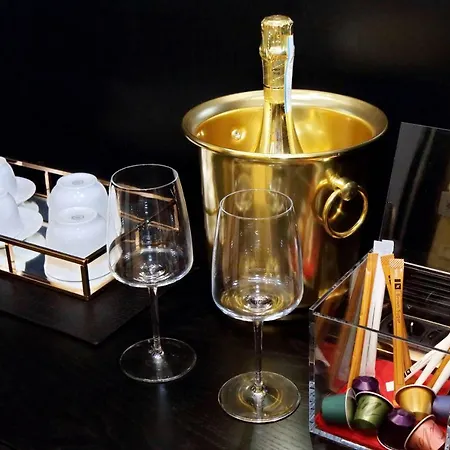 Spanish Diamond Luxury & Jacuzzi Pensjonat Rzym