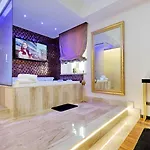 Gasthof Spanish Diamond Luxury & Jacuzzi Rom