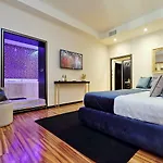 Gasthof Spanish Diamond Luxury & Jacuzzi Rom