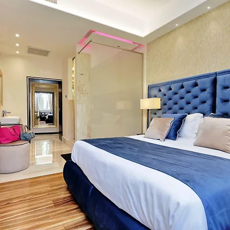 Spanish Diamond Luxury & Jacuzzi