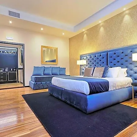 Spanish Diamond Luxury & Jacuzzi 4*