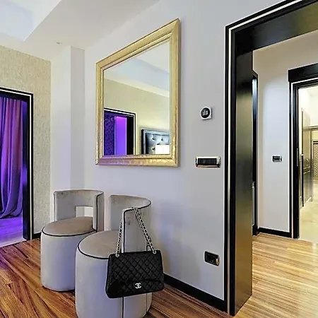 게스트하우스 Spanish Diamond Luxury & Jacuzzi 4*