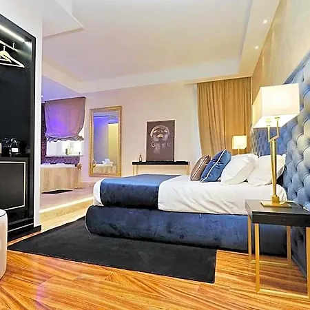 게스트하우스 Spanish Diamond Luxury & Jacuzzi 4*