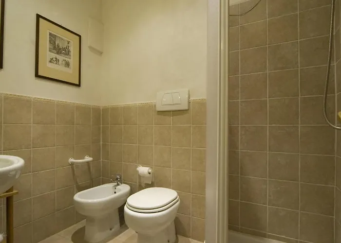 Spanish Diamond Luxury & Jacuzzi Pensionat Rom