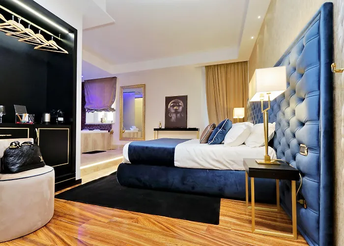Spanish Diamond Luxury & Jacuzzi Ρώμη