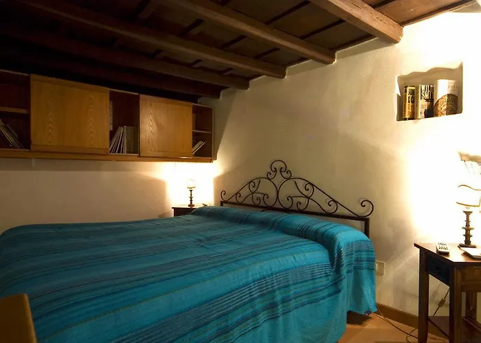 Spanish Diamond Luxury & Jacuzzi Ρώμη